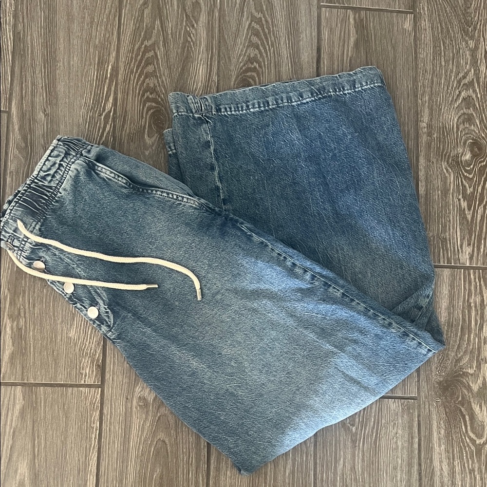 Pilcro Relaxed Fit Blue Jeans